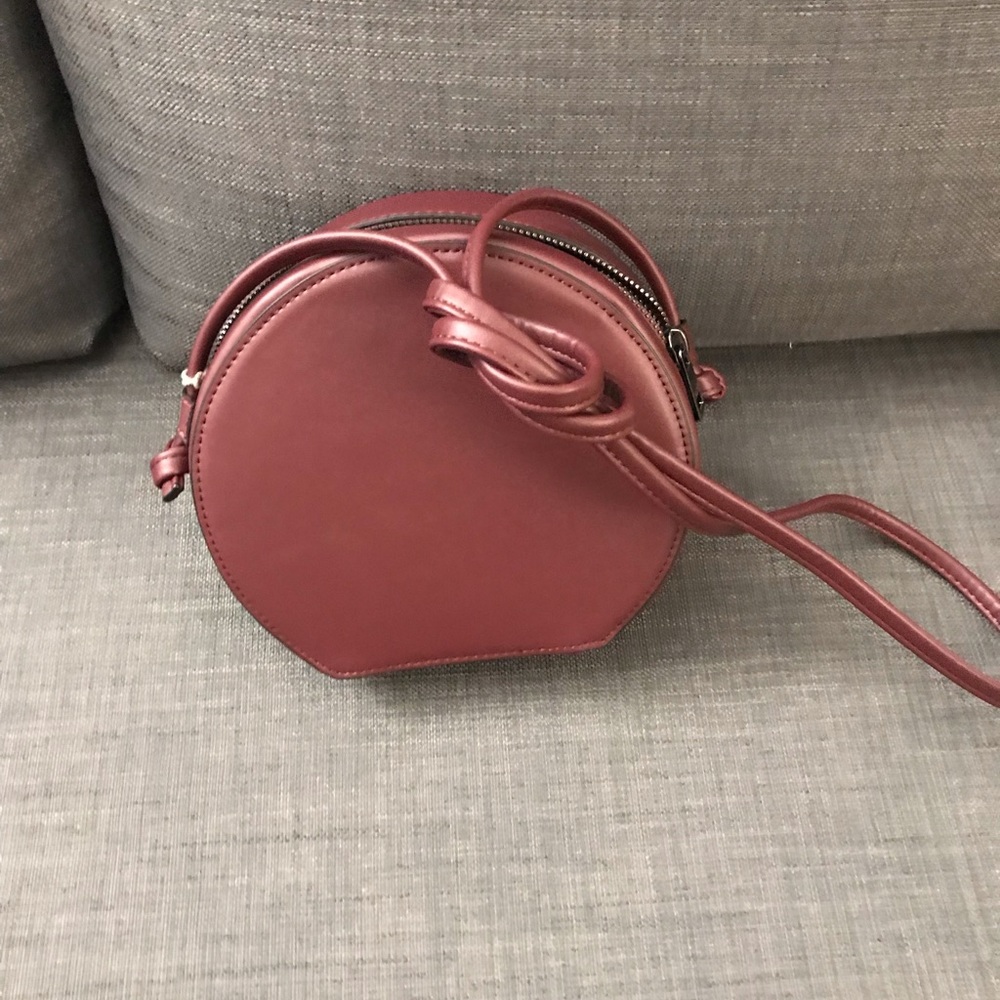 a new day round purse